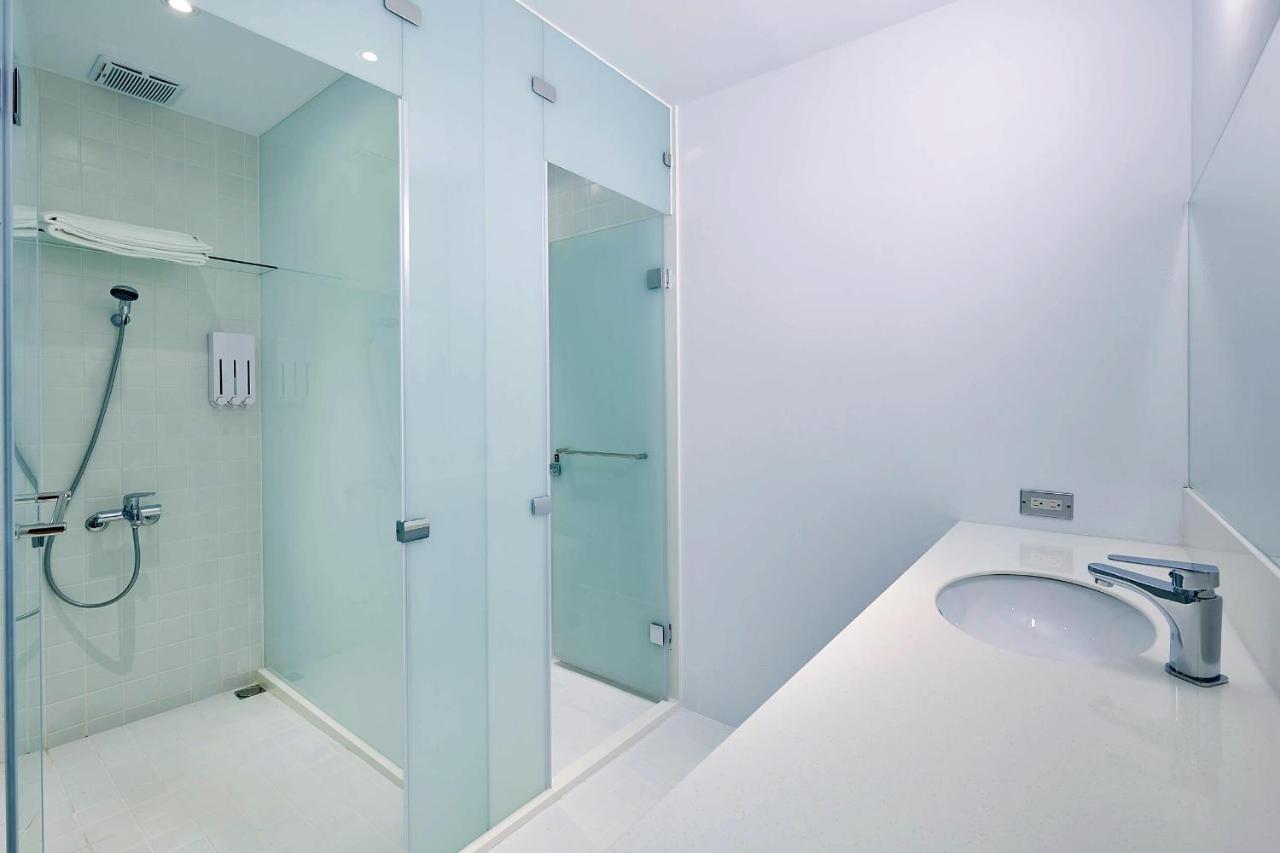Star Hostel Taichung Parklane Екстериор снимка