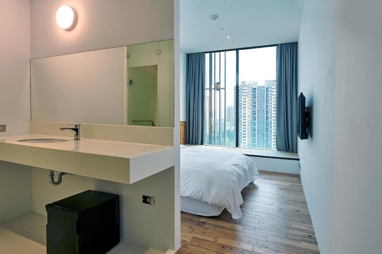 Star Hostel Taichung Parklane Екстериор снимка